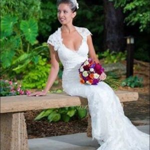 Wedding dress